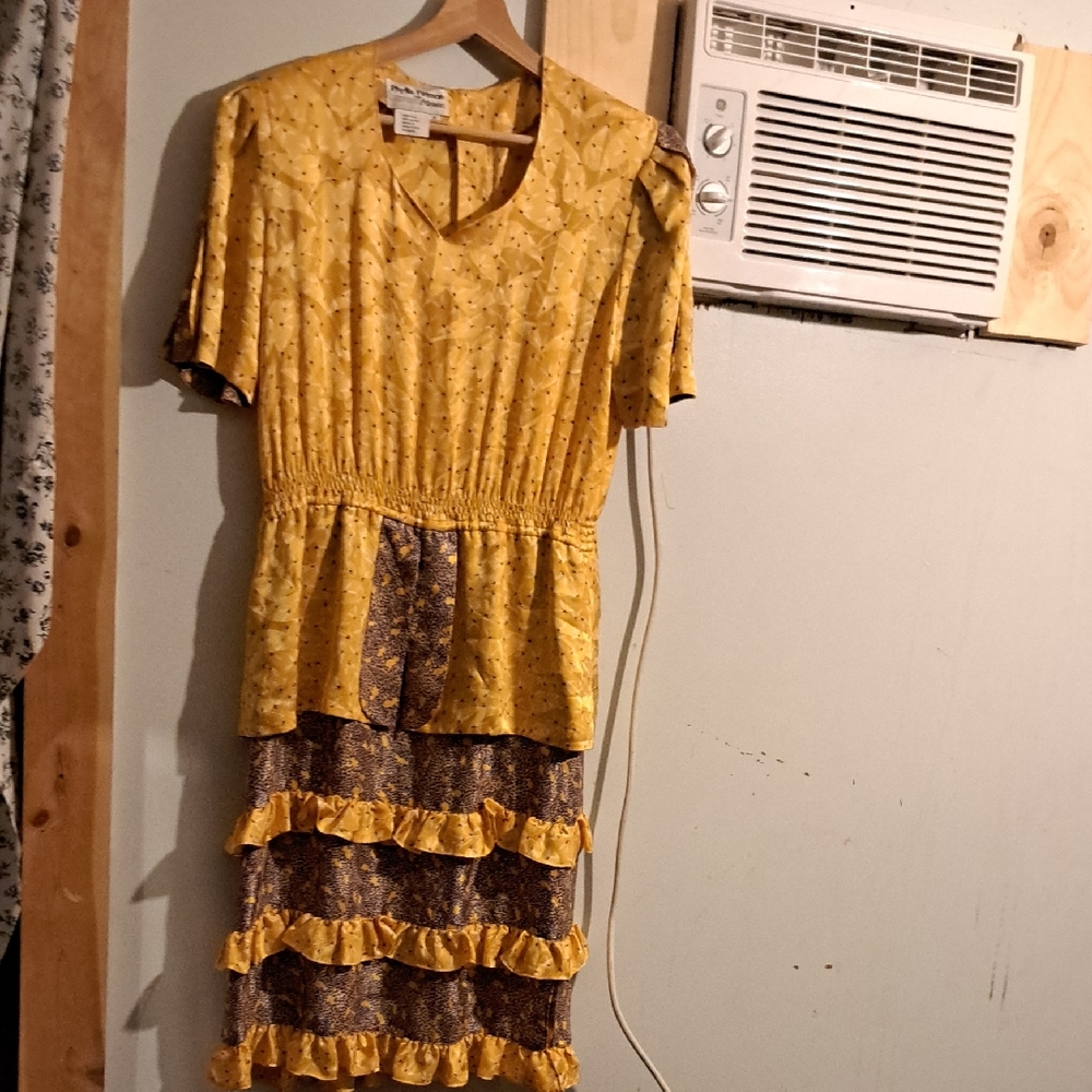 Women's Yellow Mixed-Print Ruffle-Tier Midi Dress